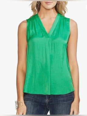 Vince Camuto Emerald Green Sleeveless V-Neck Blouse
